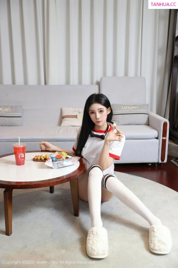   [XiuRen]高清写真图 2025.12.16 No.11110 许微微呀 情趣捆绑第5张图片